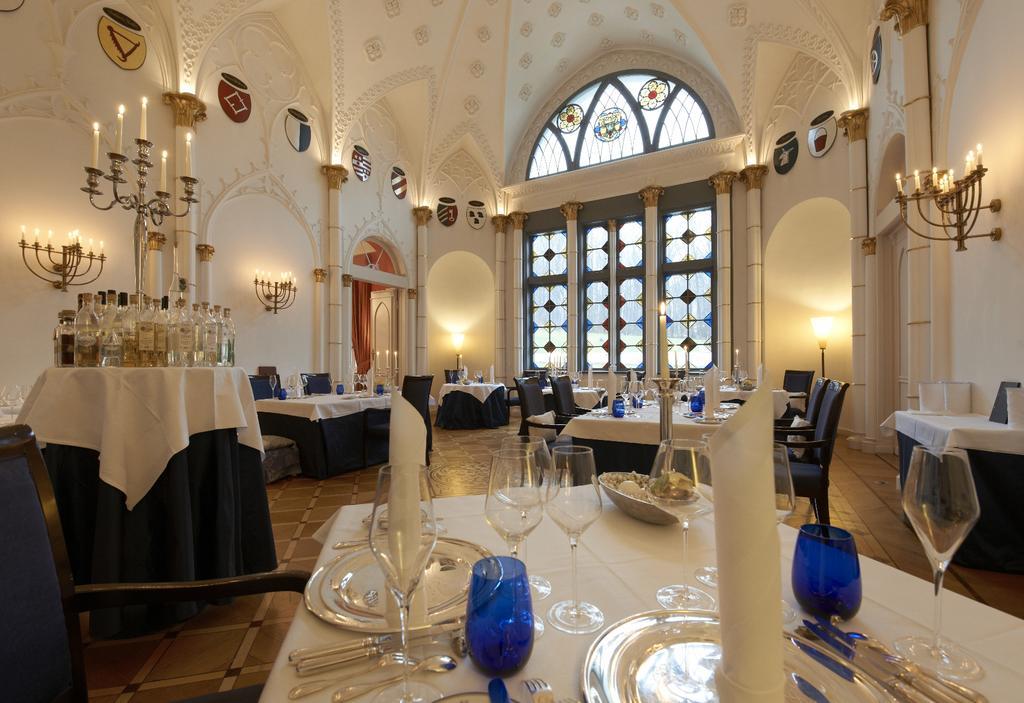 Schlosshotel Burg Schlitz Hohen Demzin Kültér fotó